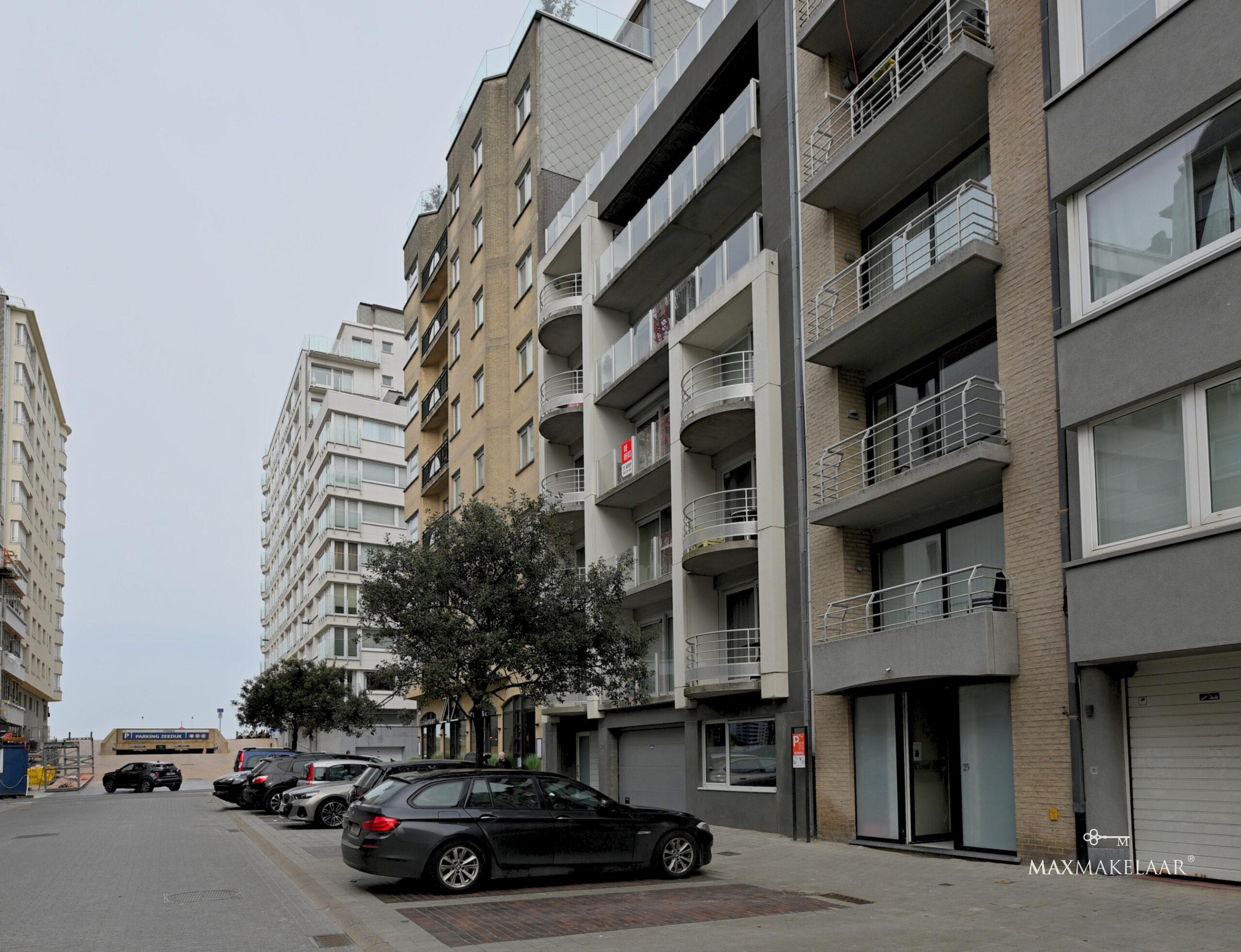 Slideshow image 19