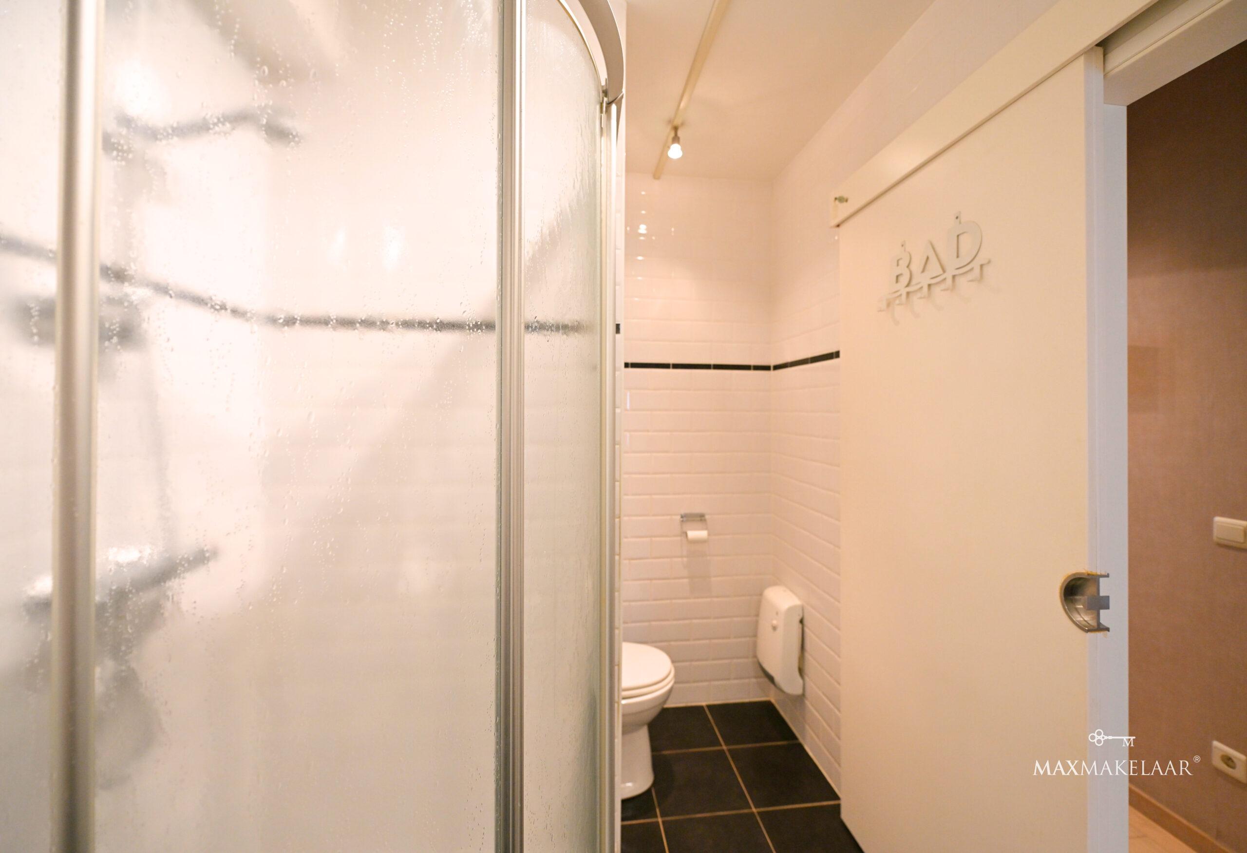 Slideshow image 13