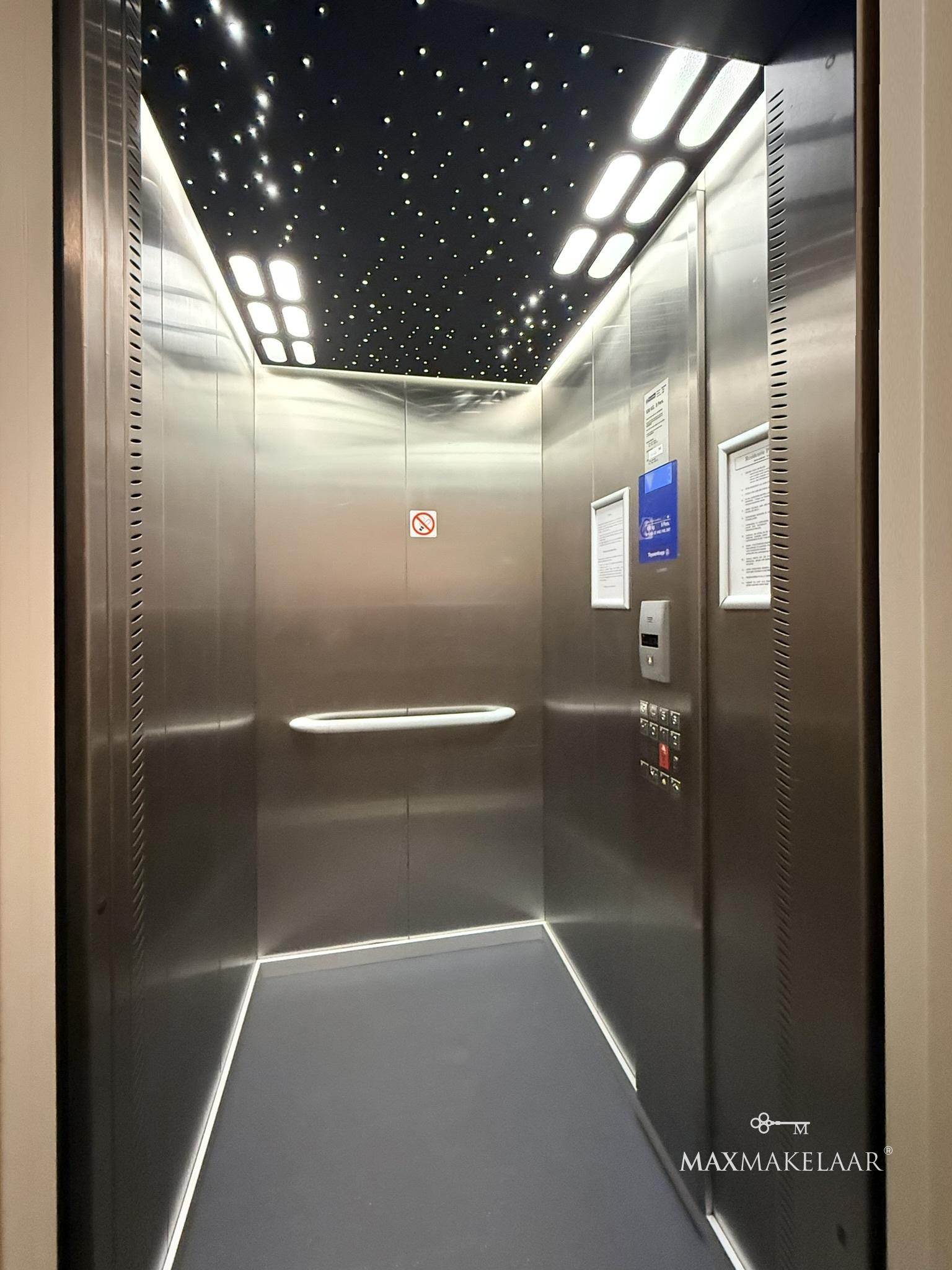Slideshow image 19