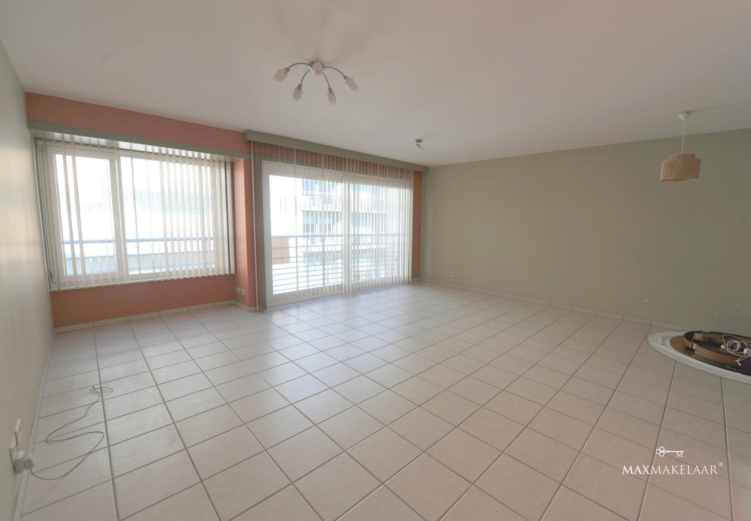 Slideshow image 1